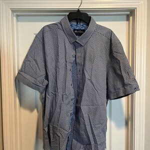 Robert Graham Navy and White Patterned Shirt
